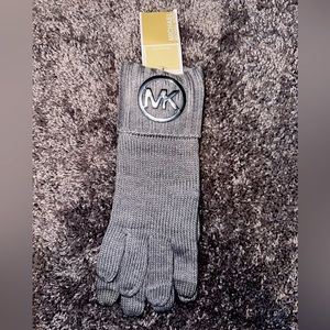 Michael Kors Winter Tech Gloves Grey